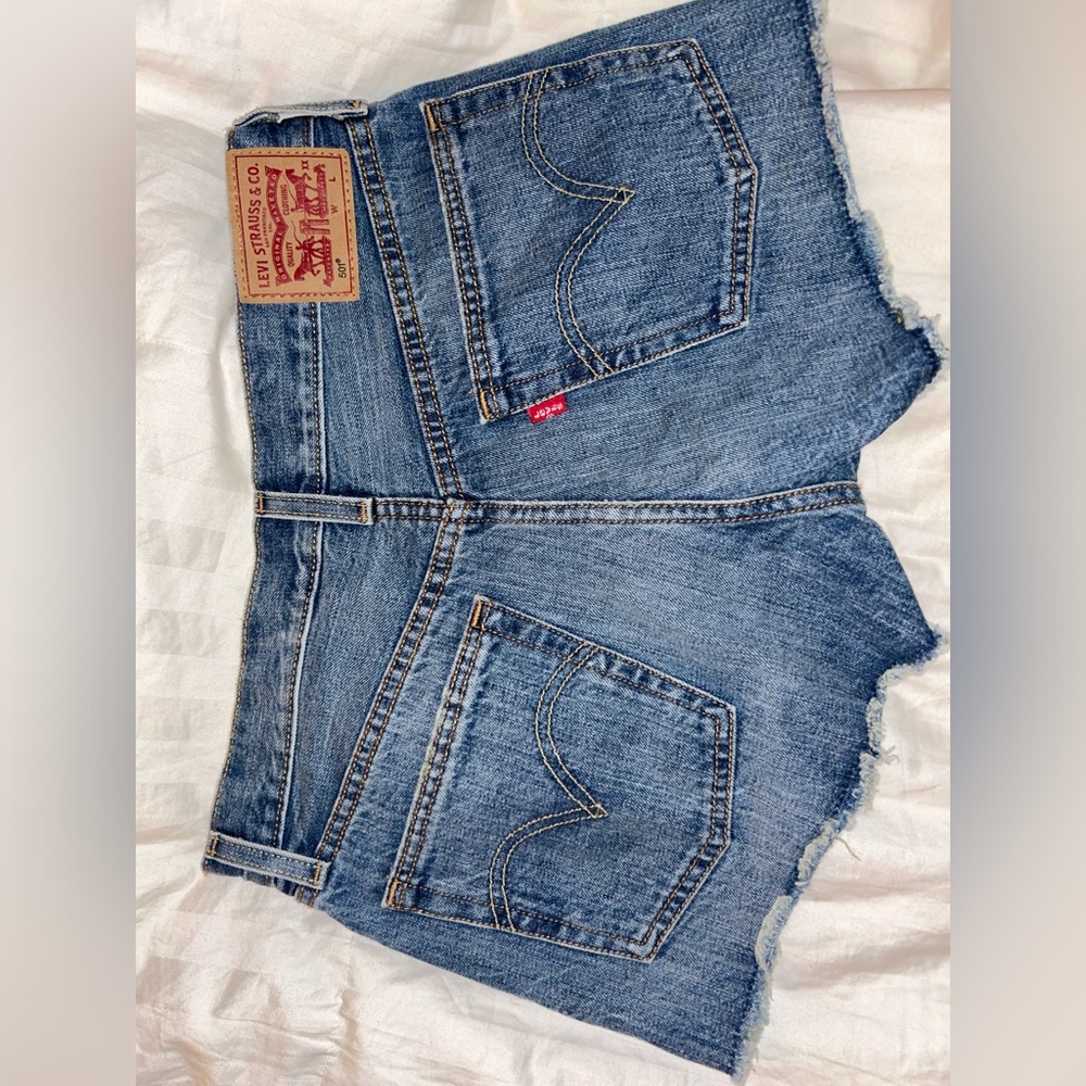 Levi’s. Size 27. Blue